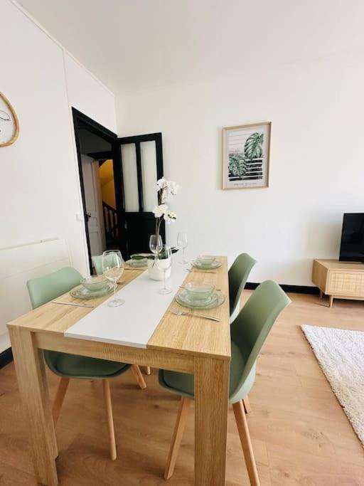 Le Moderne Lägenhet Charleville-Mézières Exteriör bild